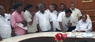 புதுச்சேரி:  திரும்ப பெறப்பட்டது விற்பனைக்குழு ஊழியர்கள் போராட்டம் 
