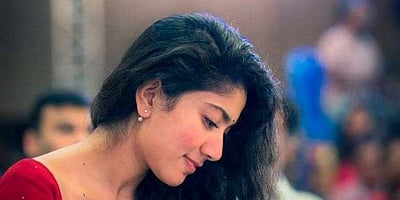 நடிகை சாய் பல்லவிக்கு எதிராக காவல்நிலையத்தில் புகார்