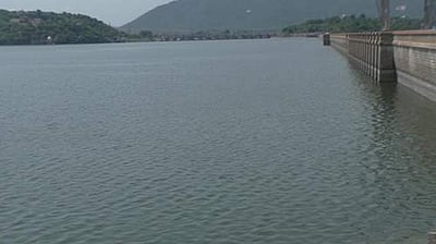 மேட்டூர் அணையின் நீர்மட்டம்: 5 நாள்களில் 3.33 அடி சரிந்தது