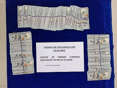 சென்னை விமான நிலையத்தில் ரூ.34.76 லட்சம் வெளிநாட்டுப் பணம் பறிமுதல் 