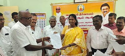 ஜமாபந்தியில் நலத்திட்ட உதவிகள் வழங்கல்