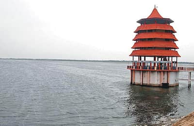 செம்பரம்பாக்கம் ஏரி  முழு கொள்ளளவை எட்டியது