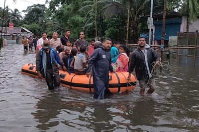 அசாம் கனமழை: 48 லட்சம் பேர் பாதிப்பு, 81 பேர் பலி