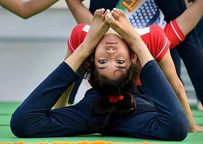 'அரசுப் பள்ளிகளில் நாள்தோறும் யோகா வகுப்புகள்'