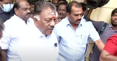 ஒற்றைத் தலைமை: உரிய நேரத்தில் தேர்தல் ஆணையம் செல்வோம்: ஓ.பி.எஸ். தரப்பு