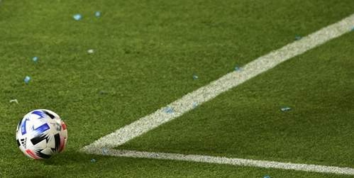 ரூ. 16 லட்சம் சம்பளத்தில் இந்தியக் கால்பந்து அணிக்கு ஜோதிடர் நியமனம்!