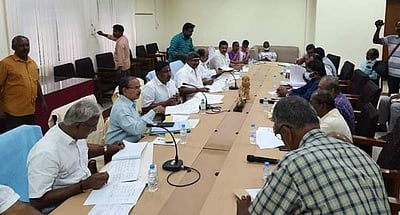 புதுச்சேரி சட்டப்பேரவை உறுதிமொழிக் கூட்டம் தொடங்கியது