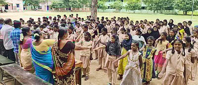 மலேரியா தடுப்பு விழிப்புணா்வுப் பேரணி