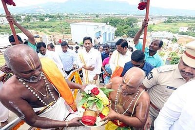 வகுளமாதா கோயில் மகா சம்ப்ரோக்ஷணம்: ஆந்திர முதல்வா் பங்கேற்பு