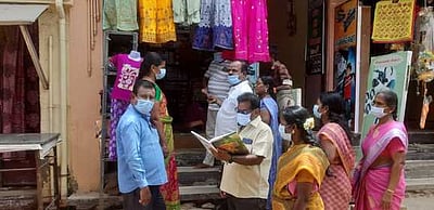 கமுதி கடைகளில் பேரூராட்சி அதிகாரிகள் ஆய்வு