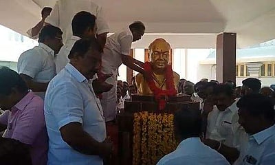 கண்ணதாசன் பிறந்த நாள் விழா: அமைச்சர்கள், அரசு அதிகாரிகள் மரியாதை