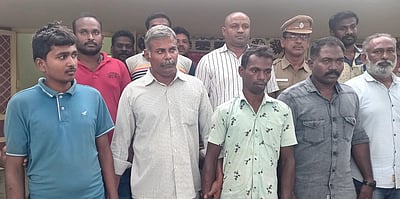 ஒட்டன்சத்திரம் அருகே விவசாயியை கொலை செய்த இளைஞா்கள் 2 போ் கைது