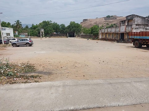 காலியாக உள்ள 40ஆயிரம் சதுரடி இடம்: திண்டுக்கல் மாநகராட்சிக்கு 6 ஆண்டுகளில் ரூ.42 லட்சம் இழப்பு!