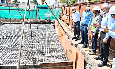 சென்னை மெட்ரோ ரயில் திட்ட பணிகள்: தலைமைச் செயலாளர் வெ.இறையன்பு ஆய்வு