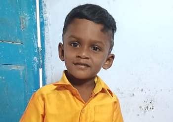 நெல்லையில் பள்ளி ஆட்டோ கவிழ்ந்து எல்கேஜி மாணவன் பலி