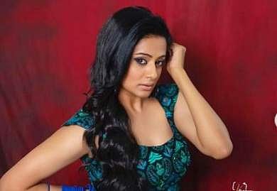 'கவர்ச்சியாக நடிக்க கட்டாயப்படுத்துனாங்க' - பிரியாமணி அதிரடி