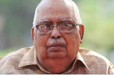 கேரள முன்னாள் நிதியமைச்சர் டி.சிவதாச மேனன் காலமானார்