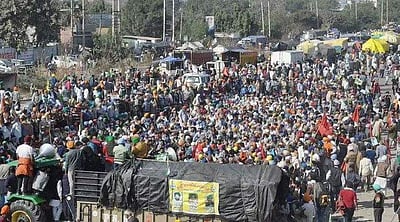 தொடர் மின் வெட்டு காரணமாக பாகிஸ்தான் மக்கள் சாலை மறியல்