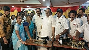 ‘தமிழுக்காகவும், தமிழ் மக்களுக்காகவும் வாழ்ந்தவா் முன்னாள் முதல்வா் கருணாநிதி’