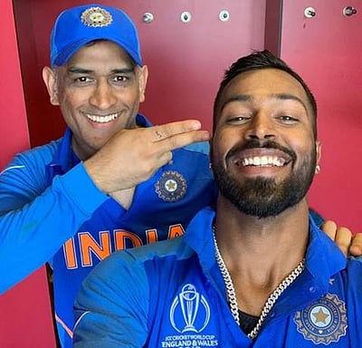 ஹார்திக் பாண்டியாவை இளைய தோனி என்பேன் : சாய் கிஷோர்