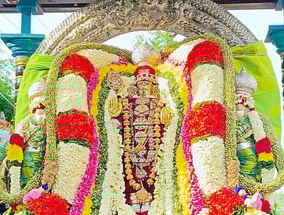 குமரகோட்டம் சுப்பிரமணிய சுவாமி கோயில் வைகாசித் திருவிழா தொடக்கம்