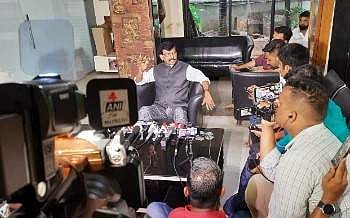 அதிகாரத்திற்காக சிவசேனை பிறக்கவில்லை: சஞ்சய் ரௌத்