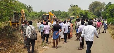 சோழவரம் அருகே ரூ.44 கோடி அரசு நிலம் மீட்பு