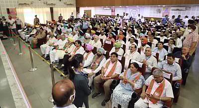 பாஜகவிற்கு படையெடுக்கும் பஞ்சாப் காங்கிரஸ் முன்னாள் அமைச்சர்கள்