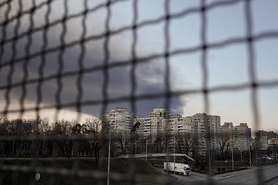 உக்ரைனின் சியெவெரோடொனட்ஸ்க் நகரில் ரஷியா கடும் தாக்குதல்