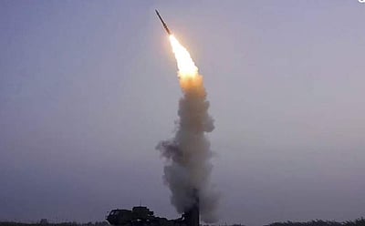 18-வது முறையாக வடகொரியா ஏவுகணை சோதனை: பதற்றத்தில் தென்கொரியா