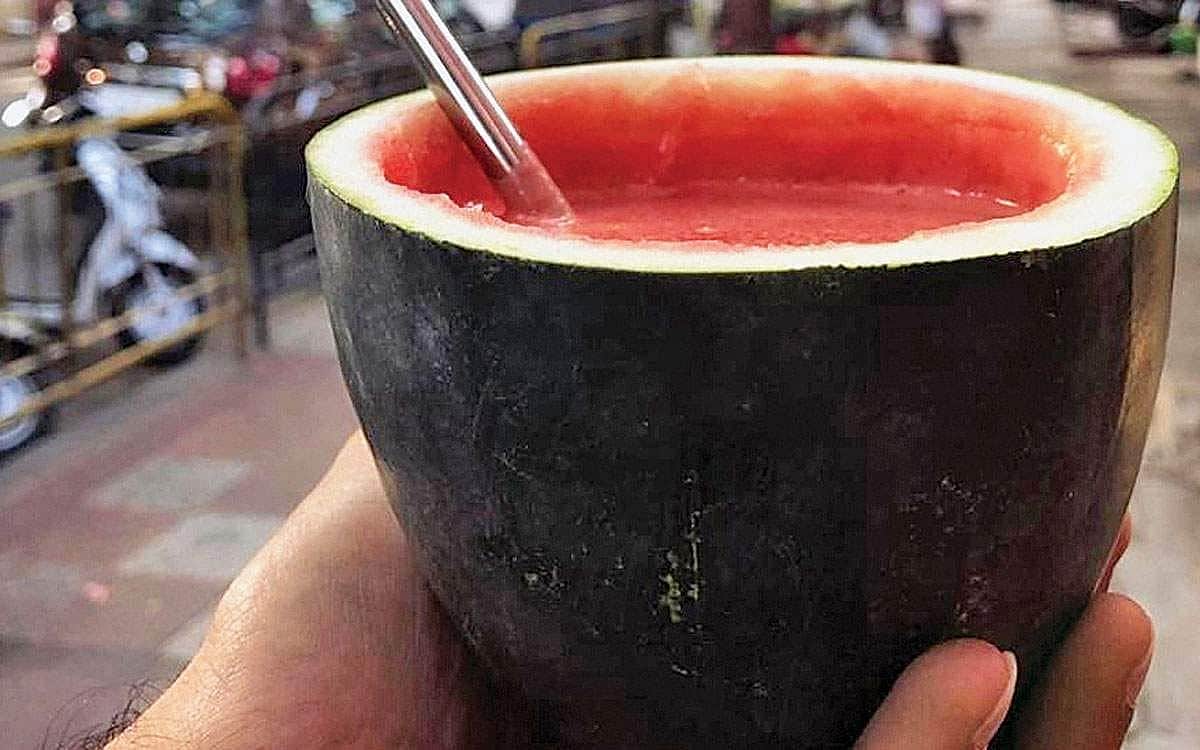 பழக் கிண்ணத்தில் பழச்சாறு!