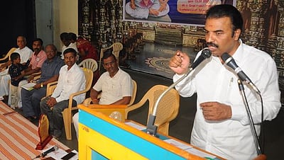 திருக்குறள் வழி நடப்பதே உலகின் உன்னத வழி: உயா்நீதிமன்ற நீதிபதி அரங்க. மகாதேவன்