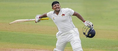 கடந்த 13 இன்னிங்ஸில் 6 முறை 150+ ரன்கள்: சர்ஃபராஸ் கான் மீண்டும் சதம்