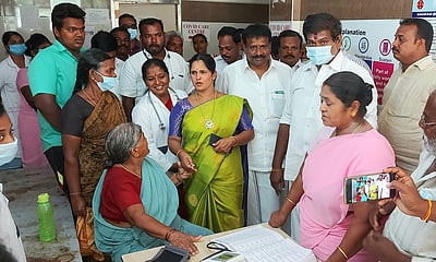 வாழப்பாடி அரசு மருத்துவமனையில் எம்எல்ஏ ஆய்வு