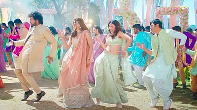 அடுத்தடுத்து இளையராஜா பாடல்களை பயன்படுத்தும் யுவன் ! வெளியானது காபி வித் காதல் பட ரம் பம் பம் பாடல் ப்ரமோ