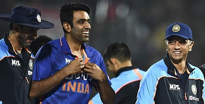 அஸ்வினை டி20 அணியிலிருந்து நீக்கியது நியாயமா?