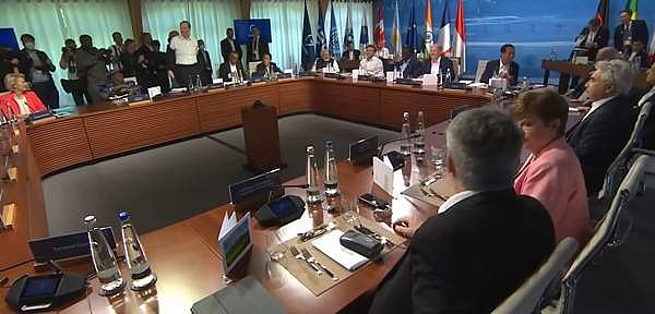 சம்பிரதாயமான மாநாடு!| வழக்கமான சொல்லாடல்களுடன் முடிந்த ஜி7 மாநாடு குறித்த தலையங்கம்