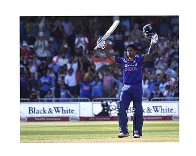 சர்வதேச டி20 போட்டியில் சதம் அடித்த 5வது இந்திய வீரர்