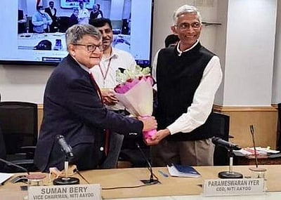 நீதி ஆயோக்கின் தலைமைச் செயல் அதிகாரியாக பரமேஸ்வரன் பொறுப்பேற்பு