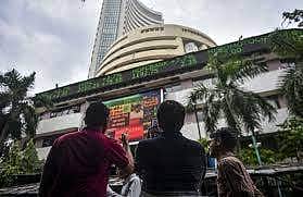 ஐடி, வங்கிப் பங்குகளில் லாபப் பதிவு: 498 புள்ளிகளை இழந்தது சென்செக்ஸ்