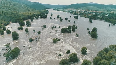 காவிரி ஆற்றில் வெள்ளப்பெருக்கு!