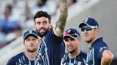 2-ஆவது ஒன் டே: இங்கிலாந்து வெற்றி: தொடரைத் தக்கவைத்தது