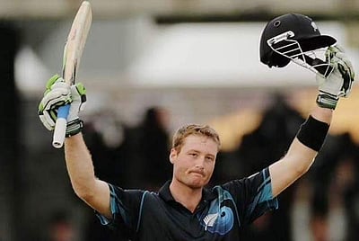 சதத்தை தந்தைக்கு சமர்ப்பணம் செய்த நியூசிலாந்து வீரர்!