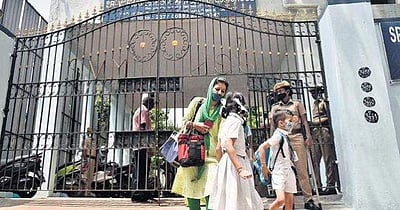 'தனியார் பள்ளிகள் நாளைமுதல் வழக்கம்போல் இயங்கும்'