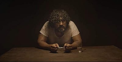 ‘போதைப்பொருள் பழக்கத்திற்கு  எதிரான போர்’.. விழிப்புணர்வு குறும்படத்தில் நடிகர் ஆரி!