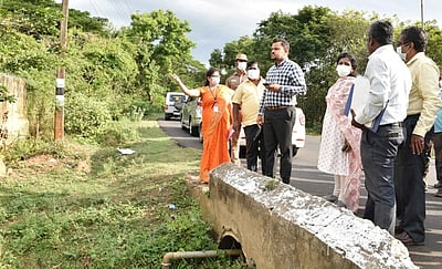 மருந்துக் கிடங்கு அமைப்பதற்கான இடம் ஆய்வு