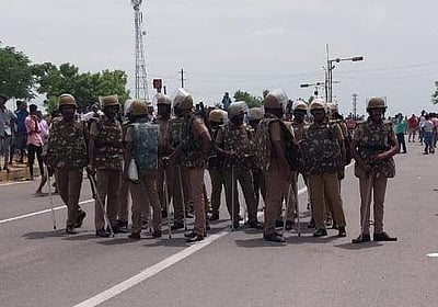 கள்ளக்குறிச்சி வன்முறை: விசாரிக்க 18 பேர் கொண்ட குழு அமைப்பு