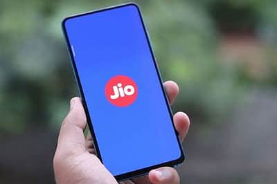 ப்ரீ-பெய்டு மொபைல் திட்டங்களில் நெட்ஃபிக்ஸ்!: ஜியோ அறிவிப்பு!!