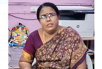 போலி பத்திரப்பதிவு: திருவள்ளூர் சார் பதிவாளர் தற்காலிக பணியிடை நீக்கம்