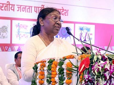 திரெளபதி முர்முவுக்கு பிரதமர் மோடி நேரில் வாழ்த்து